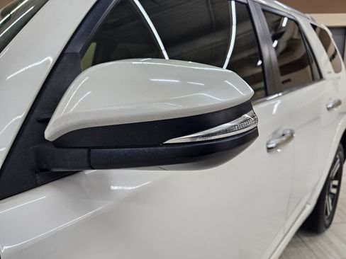 Used 2016 Toyota 4Runner Limited image 13