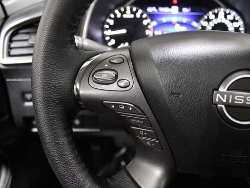 Used 2024 Nissan Murano SL image 38