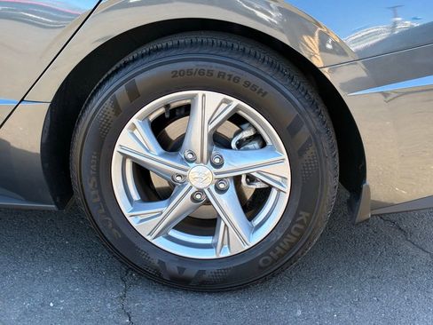 Used 2023 Hyundai Sonata SE image 43