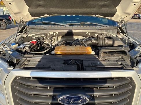 Used 2017 Ford F150 XLT w/ Equipment Group 302A Luxury image 31