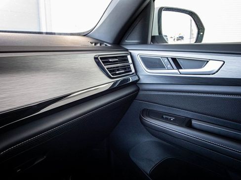 New 2026 Volkswagen Atlas Cross Sport SE image 45