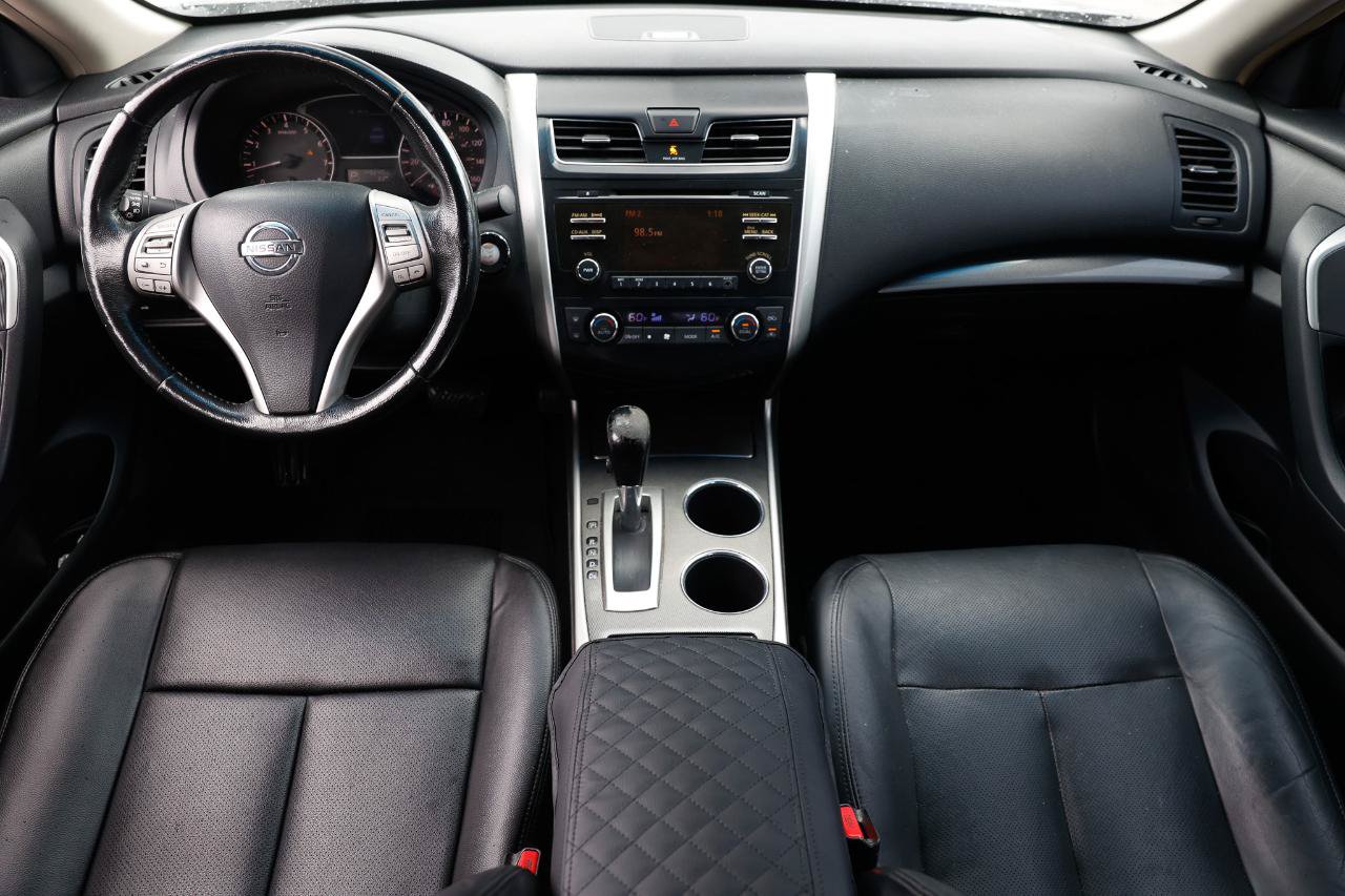 Used 2013 Nissan Altima 2.5 SL FWD image 2