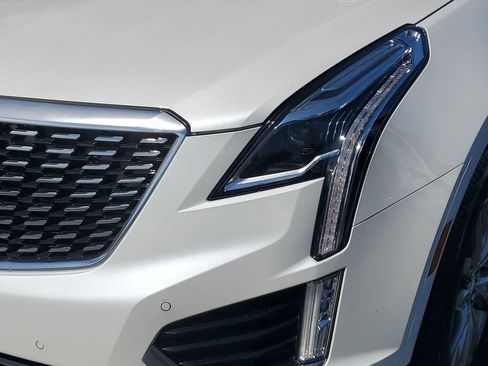 Certified 2023 Cadillac XT5 Premium Luxury w/ LPO, Floor Liner Package FWD image 10