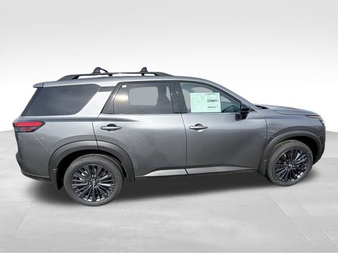 New 2026 Nissan Pathfinder SL w/ SL Premium Package AWD/4WD image 9