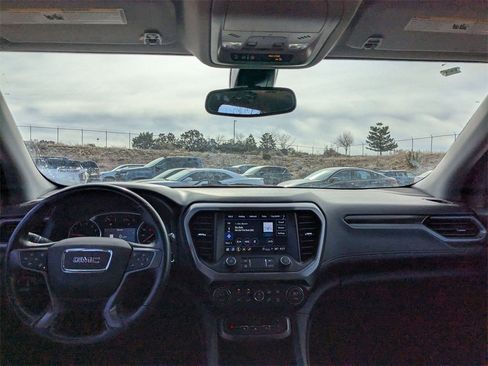 Used 2022 GMC Acadia AT4 w/ Preferred Package image 17