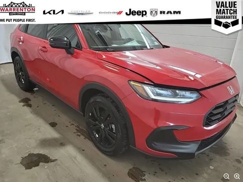 Used 2026 Honda HR-V Sport image 4