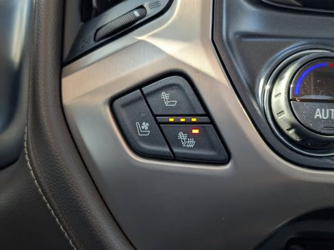 Used 2019 GMC Sierra 2500 Denali w/ Duramax Plus Package image 4