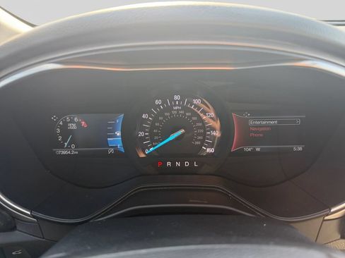 Used 2020 Ford Fusion SE w/ Equipment Group 151A FWD image 19