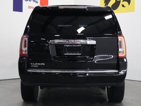 Used 2017 GMC Yukon Denali w/ Open Road Package image 11
