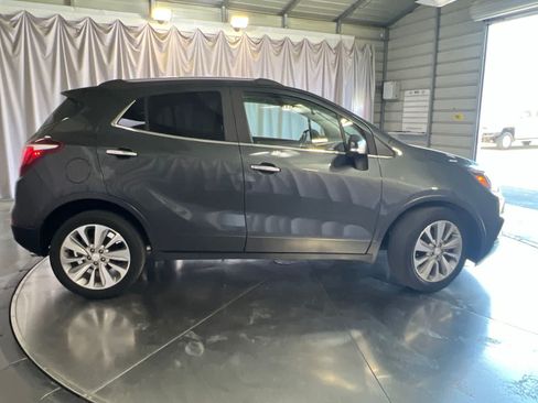 Used 2018 Buick Encore Preferred FWD image 4