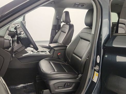 Used 2023 Ford Explorer XLT w/ Equipment Group 202A image 13