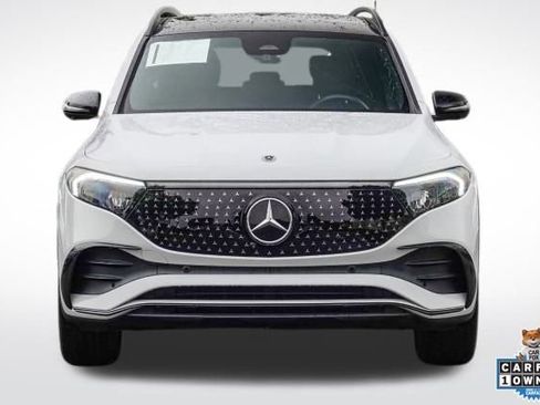 Used 2024 Mercedes-Benz EQB 350 4MATIC SUV image 2