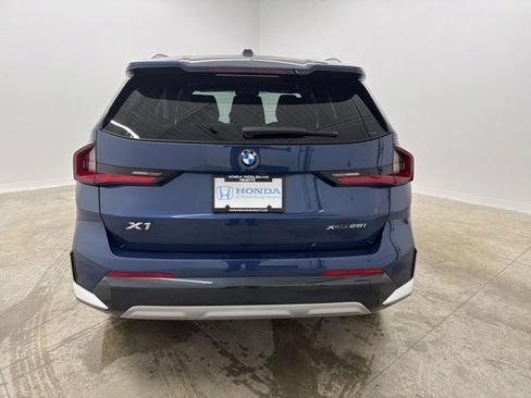 Used 2023 BMW X1 xDrive28i w/ Premium Package image 6
