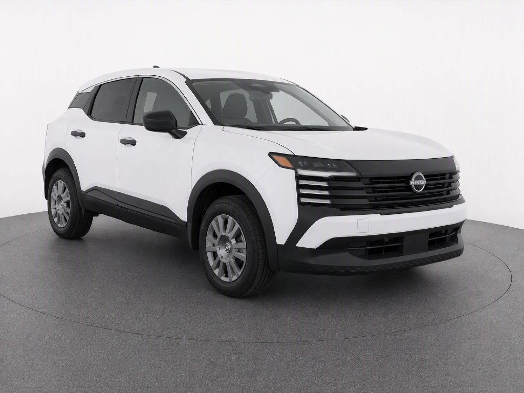 Used 2026 Nissan Kicks S FWD image 1