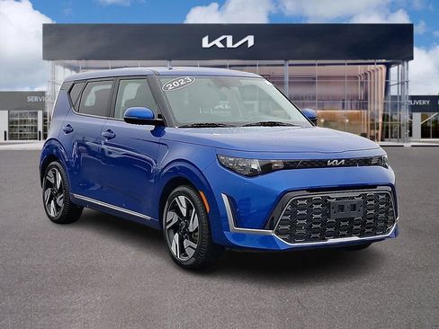 Certified 2023 Kia Soul GT-Line image 1
