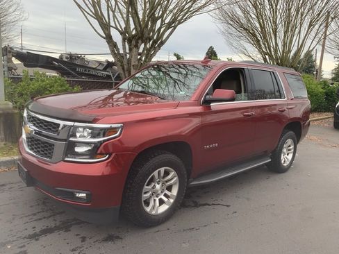 Used 2017 Chevrolet Tahoe LT w/ Luxury Package image 1