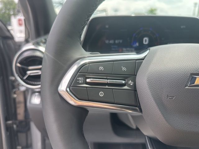 New 2026 Chevrolet Equinox LT FWD image 19