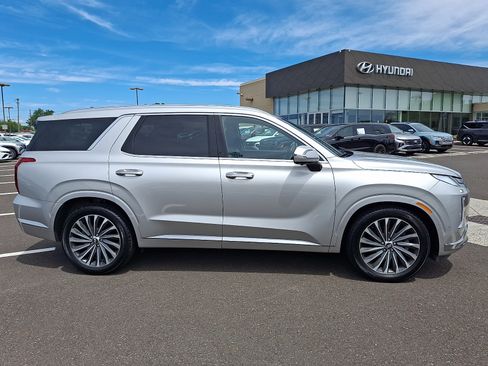 Certified 2024 Hyundai Palisade Calligraphy AWD/4WD image 7