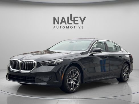 Used 2026 BMW 530i image 1