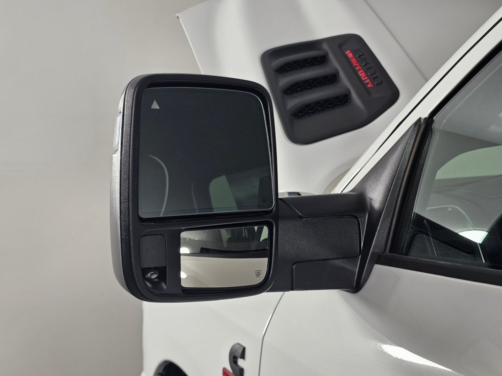 New 2026 RAM 3500 Laramie w/ Night Edition AWD/4WD image 15