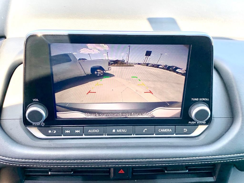 Used 2026 Nissan Rogue S FWD image 36
