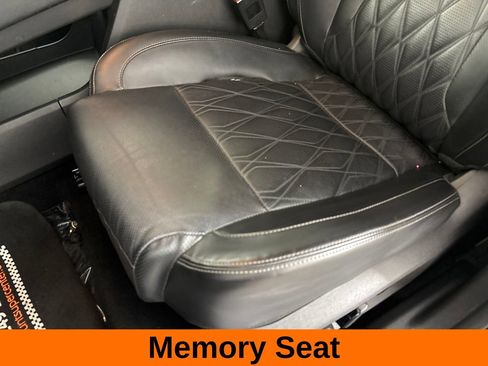 Used 2023 Nissan Rogue Platinum FWD image 17