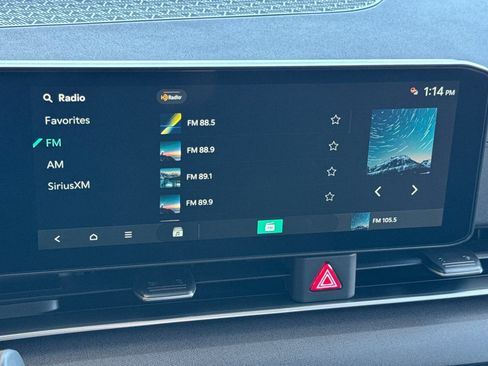 New 2026 Kia Carnival EX FWD image 19