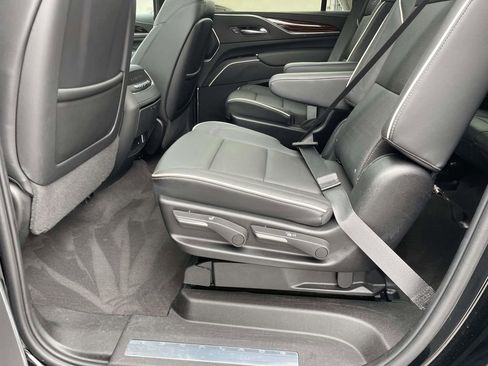 Certified 2024 Cadillac Escalade ESV Premium Luxury image 13