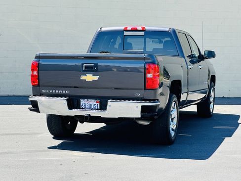 Used 2014 Chevrolet Silverado 1500 LTZ w/ LTZ Plus Package AWD/4WD image 5