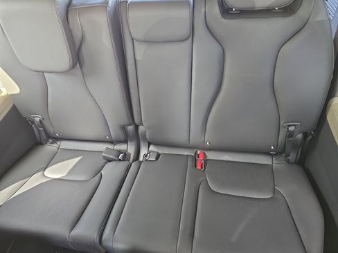 New 2026 Kia Carnival image 17