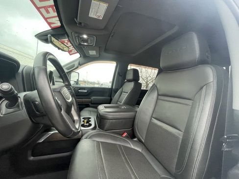 Used 2021 GMC Sierra 2500 Denali w/ Denali Ultimate Package image 21