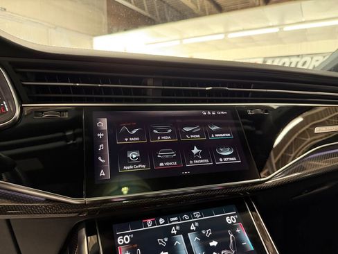 Used 2021 Audi SQ7 Premium Plus AWD/4WD image 25