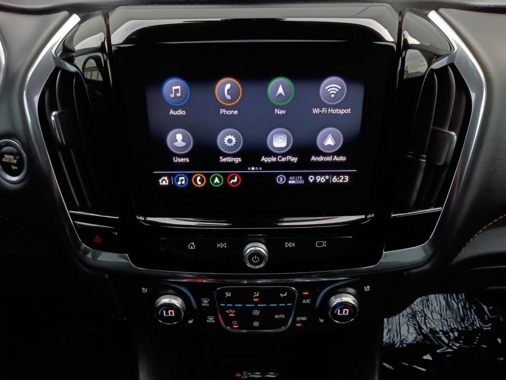 Used 2021 Chevrolet Traverse Premier w/ Redline Edition FWD image 8
