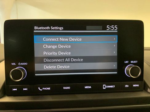 Used 2025 Honda Pilot Sport image 28