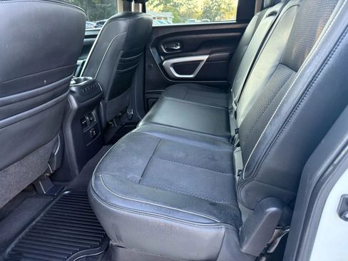 Used 2017 Nissan Titan PRO-4X image 8