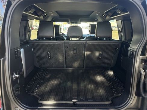 Used 2022 Land Rover Defender 110 X-Dynamic HSE image 33