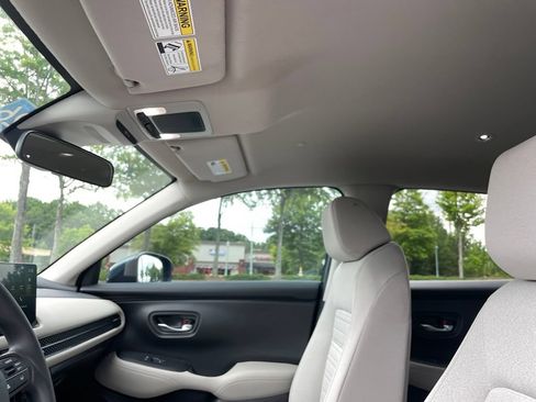 Certified 2026 Honda HR-V LX image 28
