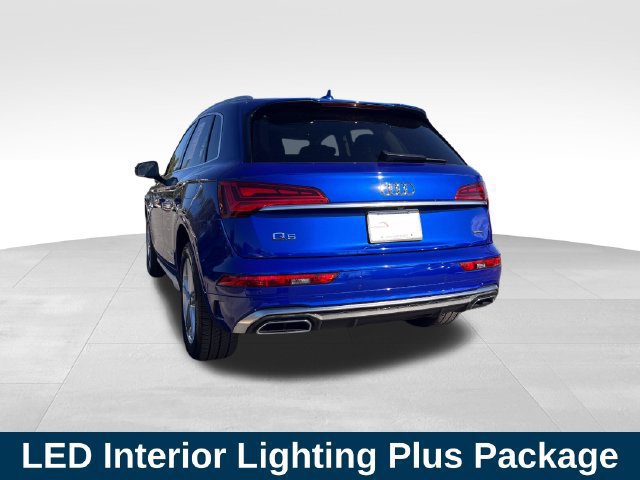 Used 2023 Audi Q5 e Prestige AWD/4WD image 3
