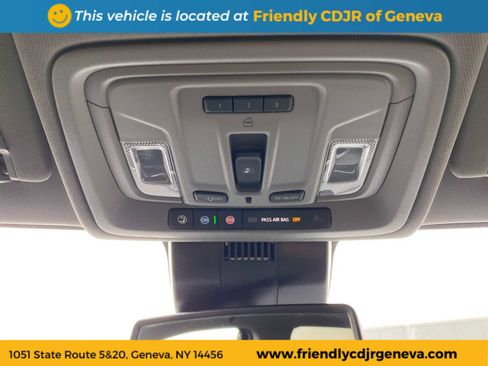 Used 2024 GMC Sierra 2500 SLT w/ SLT Premium Package image 20