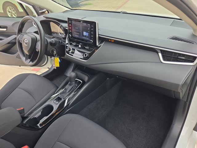 Used 2021 Toyota Corolla LE FWD image 21