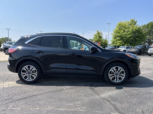 Used 2020 Ford Escape SEL AWD/4WD image 2