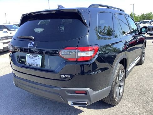 Used 2024 Honda Pilot Elite image 5