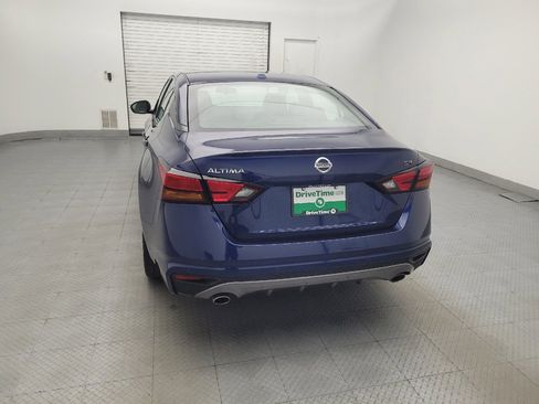 Used 2020 Nissan Altima 2.5 SR FWD image 6