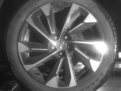 Used 2025 MAZDA CX-50 2.5 Hybrid w/ Premium Plus Pkg image 14