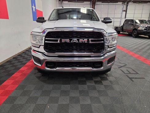 Used 2020 RAM 2500 Tradesman AWD/4WD image 4