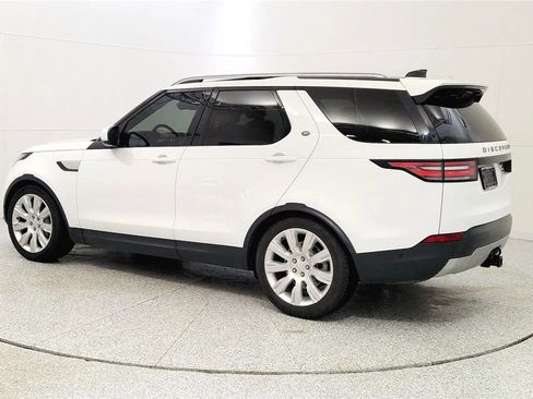 Used 2020 Land Rover Discovery HSE image 5