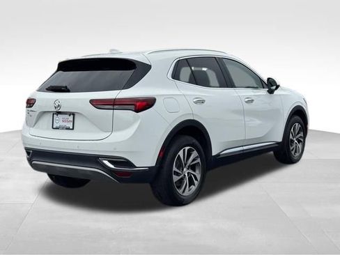 Used 2021 Buick Envision Essence w/ Technology Package I image 3