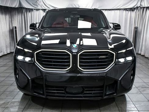 Used 2023 BMW XM AWD/4WD image 2