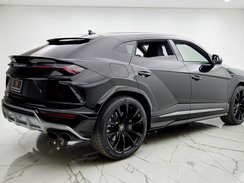 Used 2019 Lamborghini Urus AWD/4WD image 8