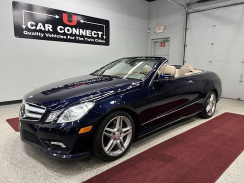 Used 2011 Mercedes-Benz E 550 E 550 w/ Premium 2 Pkg image 2